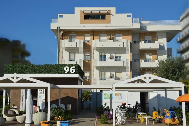 Hotel Record Riccione Dış mekan fotoğraf